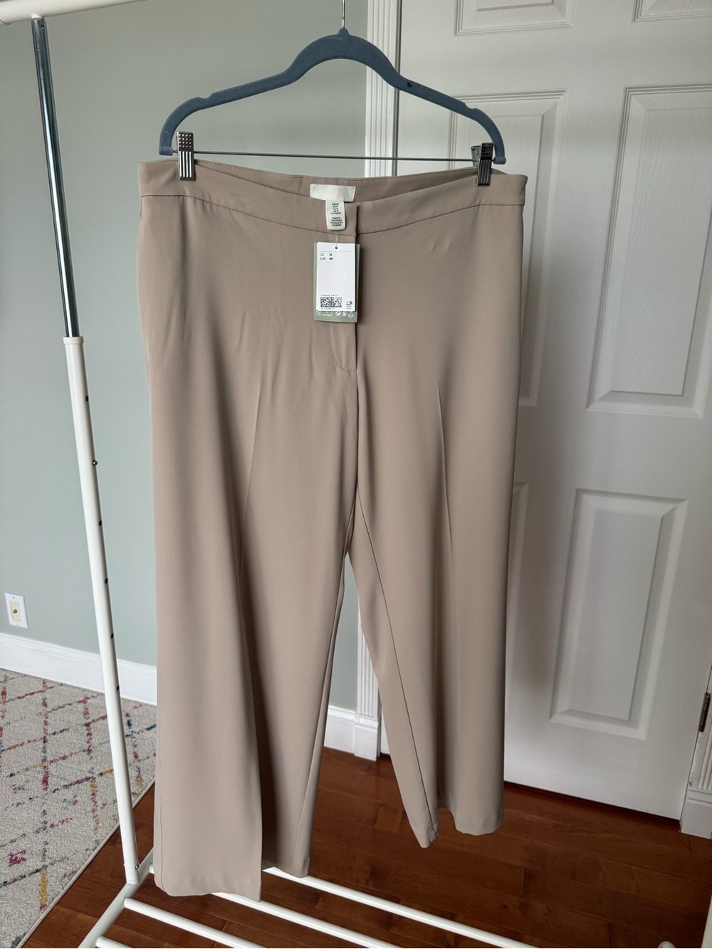 New H&M Wide-Leg Dress Pants – Beige/Taupe – Women’s Size 16